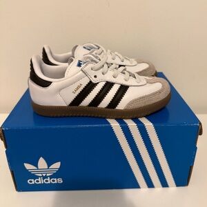 Toddler Adidas Samba. Size 8